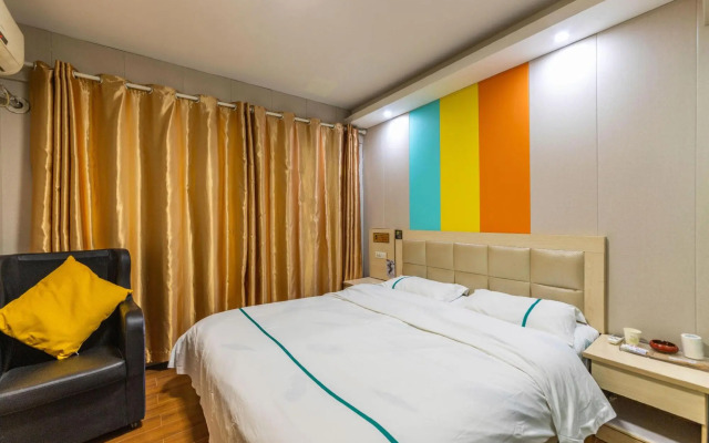 Shangchengshi Apartment