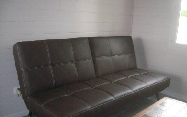 M. Clemenceau - Les Maisonnettes De La Maneliére