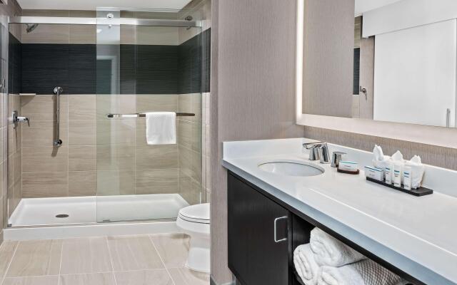 Embassy Suites by Hilton Houston West - Katy