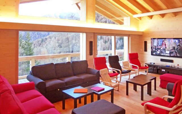 Grand Holiday Home With Sauna in Riddes