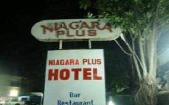 Niagara Plus Hotel