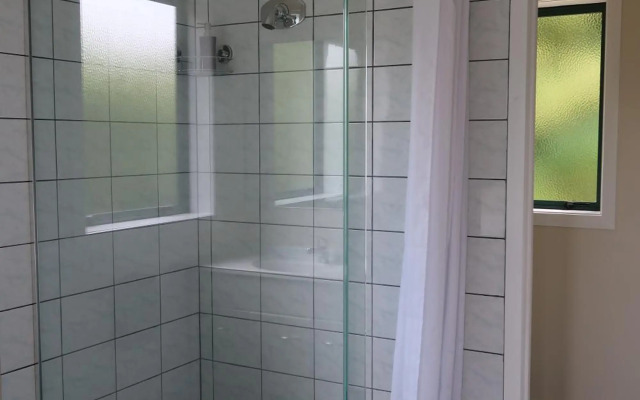 Cosy Nights - modern, self-contained with parking