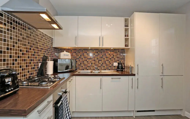 Comfortable Inverurie Home Close to Train Station