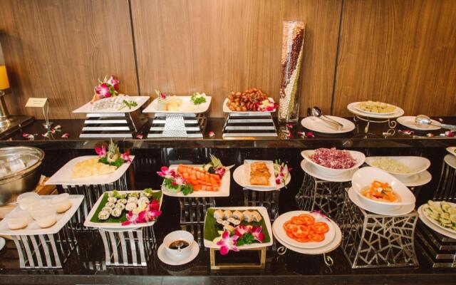 Reyna Hotel Hanoi