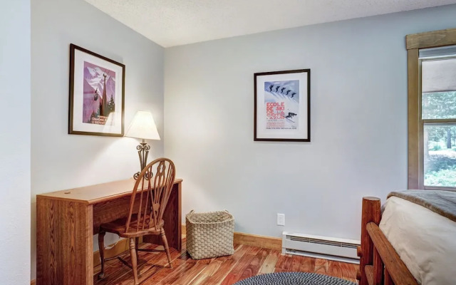 Sophie's Chalet 3 Bedroom Townhouse by RedAwning