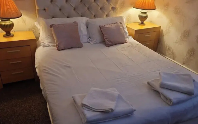 Sherbourne Retreat - 4 Bedroom House in Blackpool
