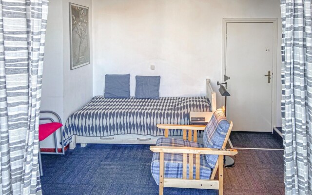 Awesome Apartment in Bergen aan Zee With Wifi