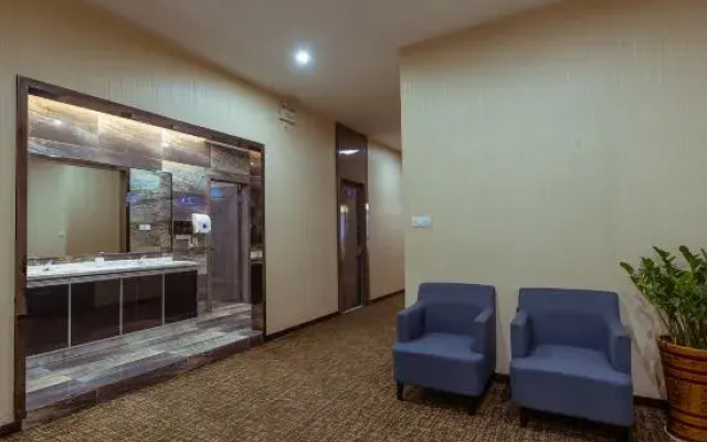 Nanning Meibang Four Seasons Hotel (Rongchuangmao Branch, Shishan Park Subway Station)