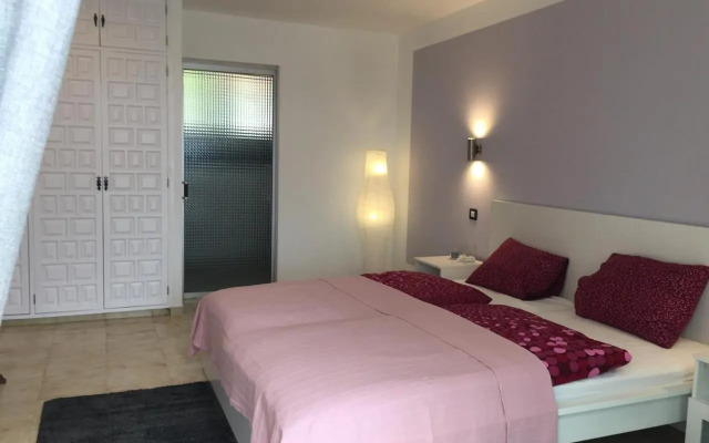 La Victoria - La Palmita