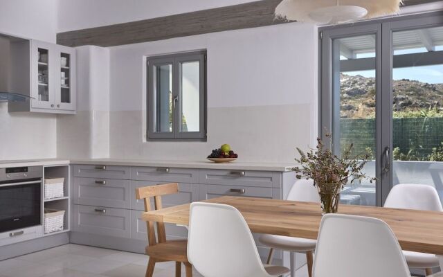 Aqua Breeze Villas Naxos