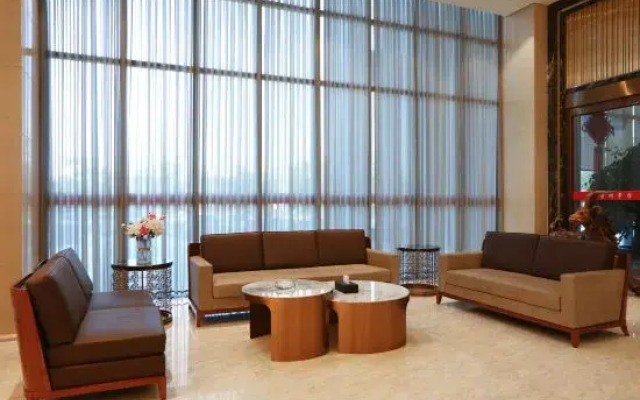 Hongrui Jianguo Hotel