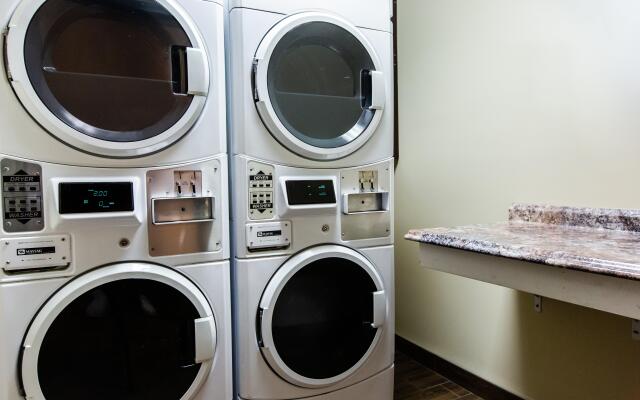 Holiday Inn Express & Suites Spruce Grove - Stony Plain by IHG