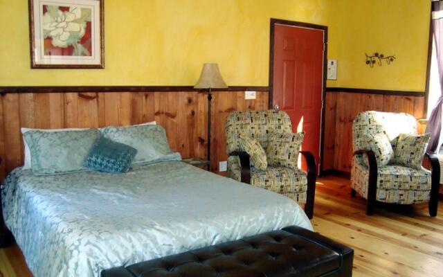 Sequoia Riverfront Cabins