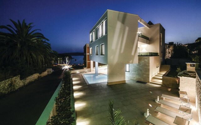 Amazing Home in Saldun With Sauna, Wifi and 7 Bedrooms