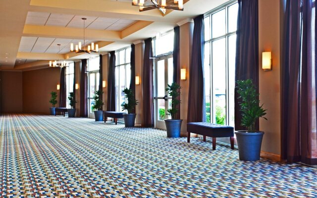DoubleTree by Hilton Chicago Midway Airport