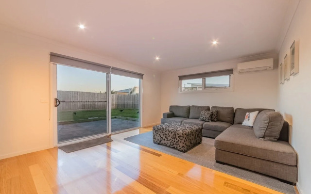 7 Boardwalk Lakeside in Cowes