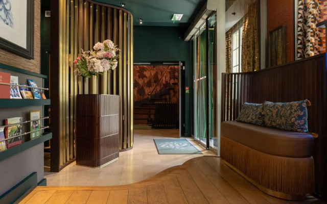ELSA, Hôtel Paris