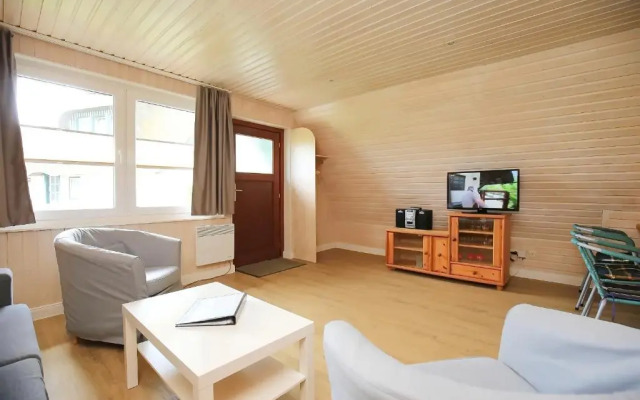 An der Steilküste Finnhütte 01