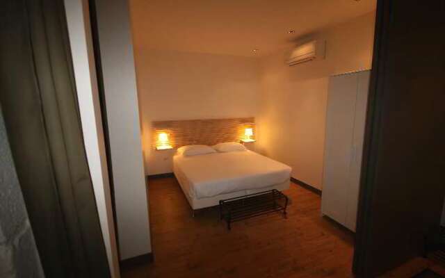 RVA Gustavo Eiffel Apartments