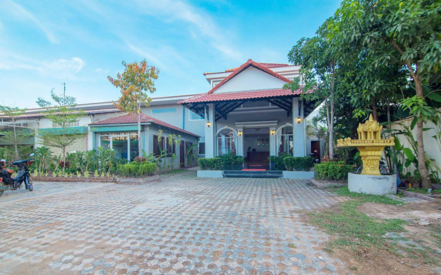 VIGU Angkor Hotel