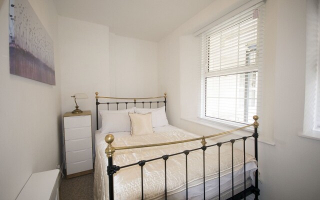Trinity Mews