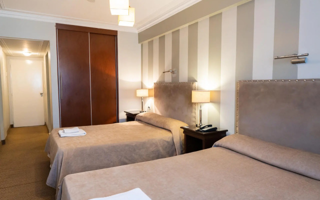 Hotel Embajador