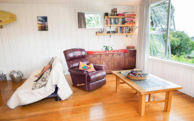 Nigel's Crib - Coopers Beach Holiday Home