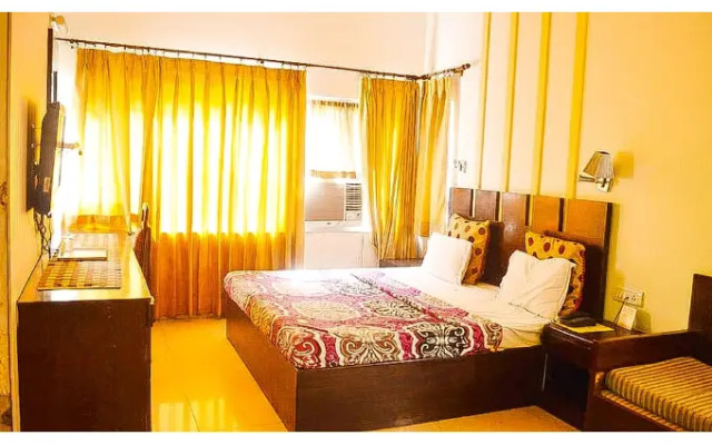 Hotel Raj Darbar
