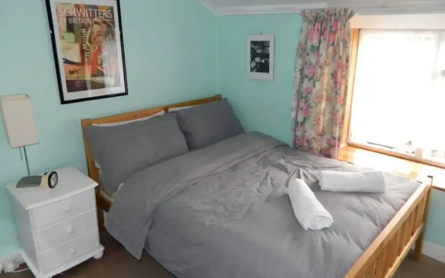 Period Living in Hayle