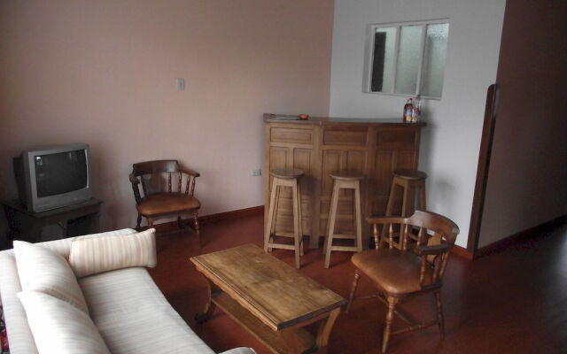 Hotel Cabañas El Portón