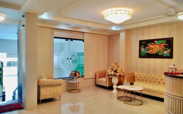Nhu Y Hotel