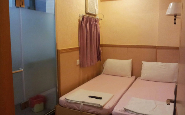 Kowloon New Hostel