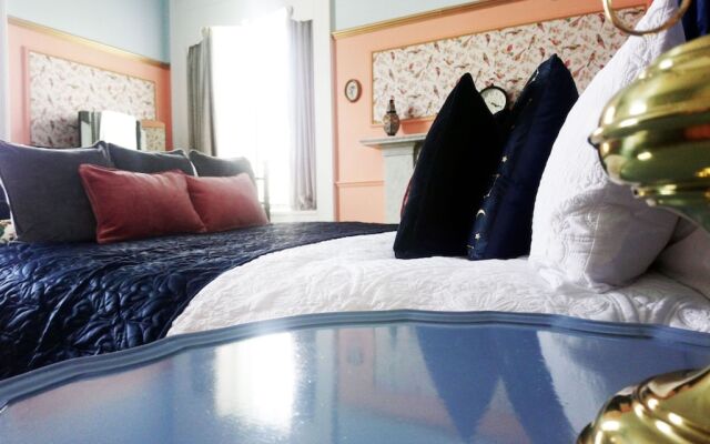 Little Robin Bed And Breakfast