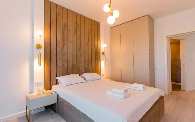 WAVE 4 PROMENADA APARTMENTS cm