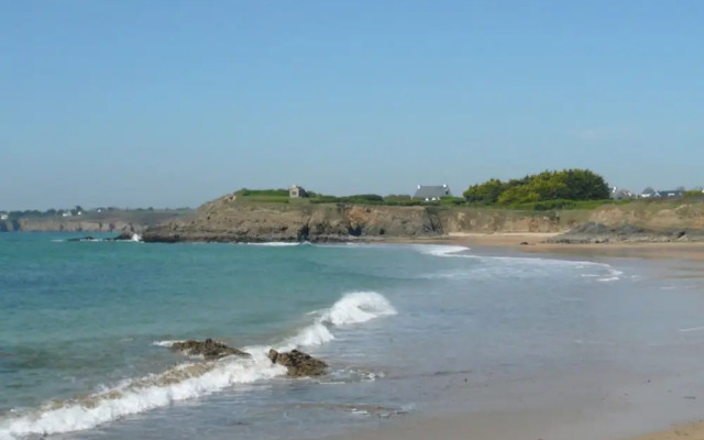 Scenic Villa in Moelan sur mer With Sauna