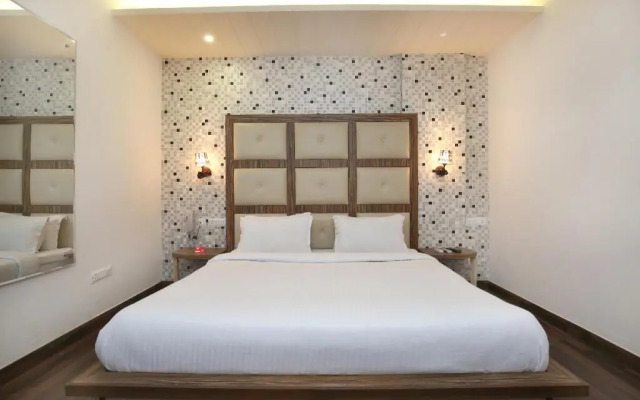 Tricity Relax Inn by OYO Rooms