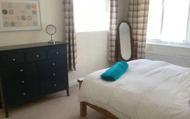 Bungalow by the Beach, Sleeps 6, Snowdonia, Wales