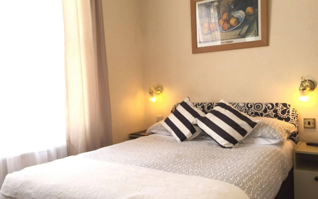 Marlborough Hotel
