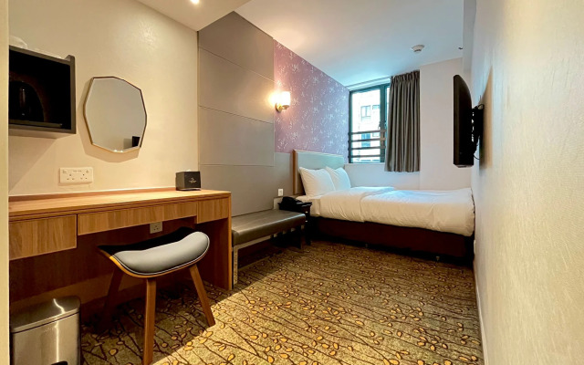 Lander Grand Hotel