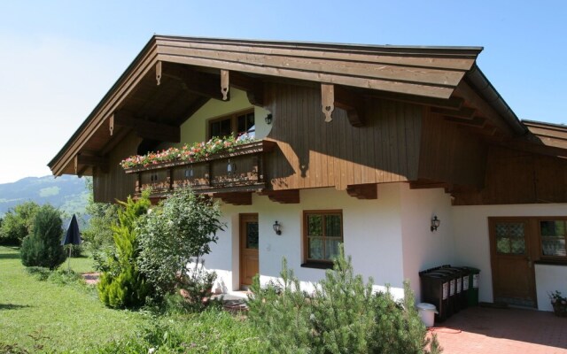 Beautiful Apartment Near Ski Area in Kirchberg