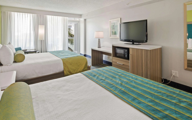Best Western Plus Oceanside Inn