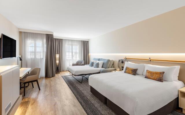 Crowne Plaza Hawkesbury Valley