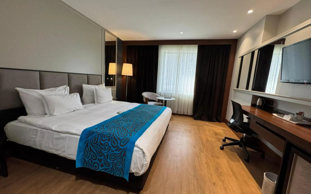 Teymur Continental Hotel