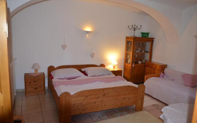 Růžová chalupa u Šimánků