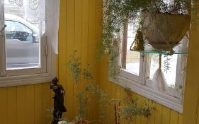Hostal los Canelos