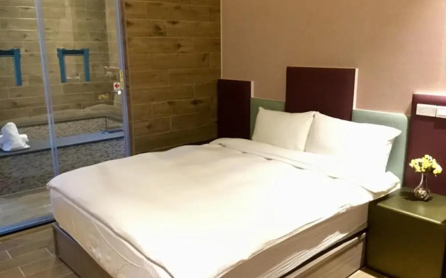 Now and Then Hot Spring Inn