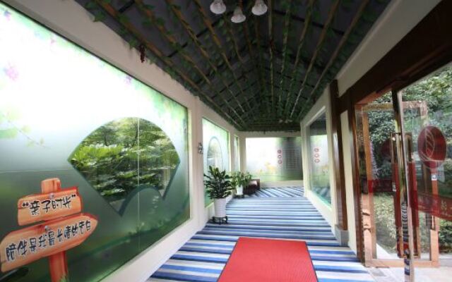 Qinshuiwan Holiday Hotel (Ninghai Wujia Manor)