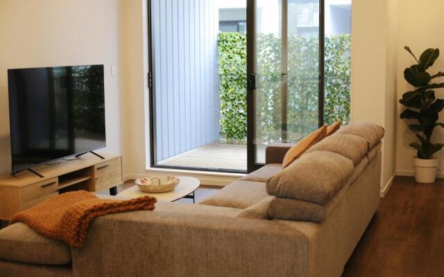 Cheerful 3-bedroom townhouse close to the city