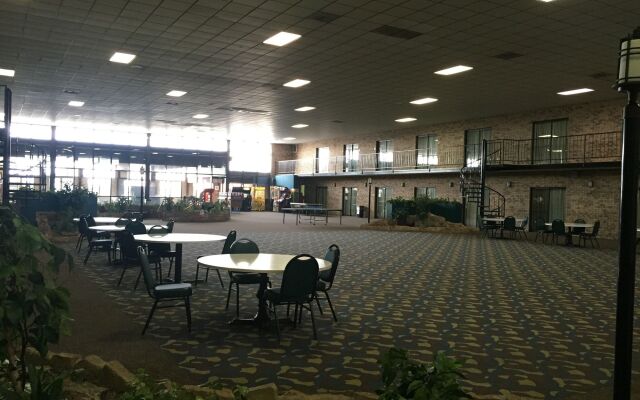 Quality Inn & Suites Salina