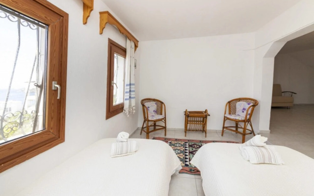 Triplex Villa With an Amazing View in Bodrum